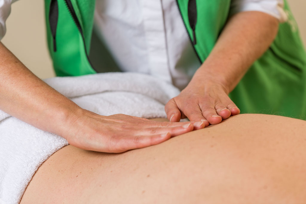Elke Tegel — Behandlung und Therapie